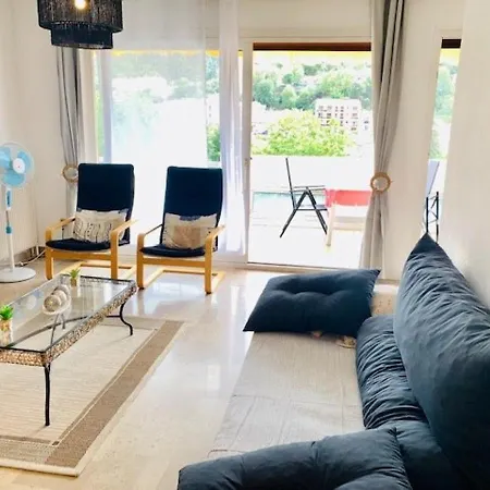 F2 Cosy Avec Terrasse, Plein Sud, A 600m Des Cures Et 400m Du Centre, Animaux Acceptes. - Fr-1-703-79 Apartment *